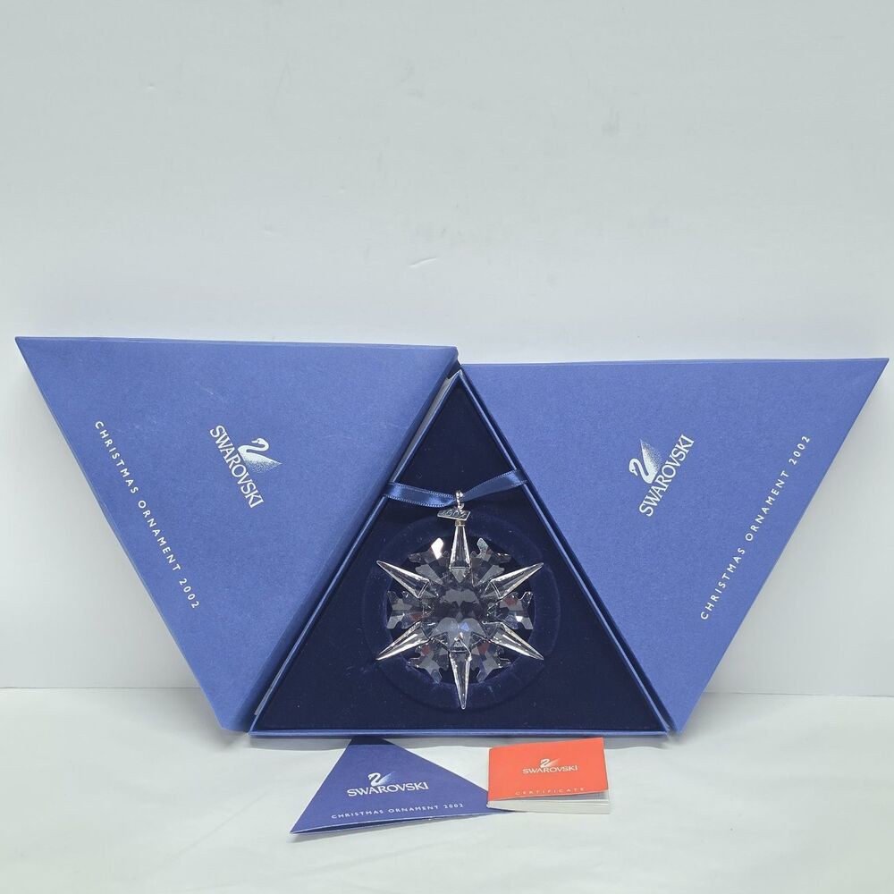 Swarovski 2002 Annual Christmas Ornament Large Crystal Snowflake 288802 W/ Box